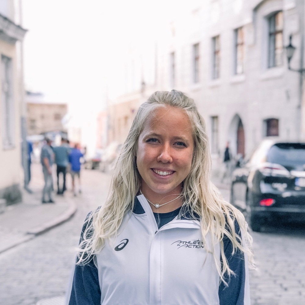 Meet your Posher, Allika